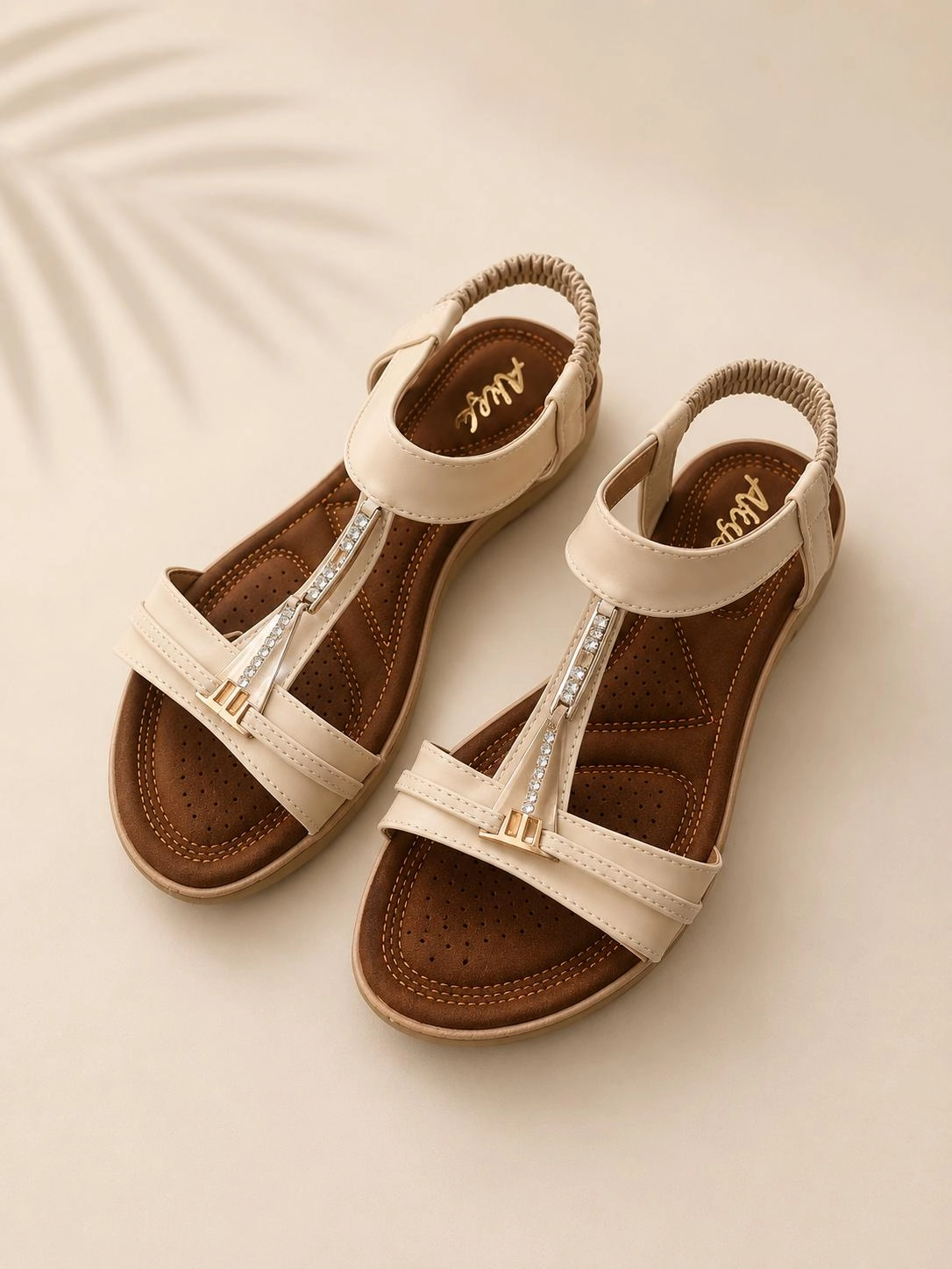 Mergenshoes Akç A26 Bej Günlük Taşlı Kadın Sandalet Ayakkabı