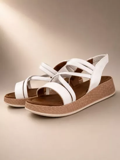Mergenshoes Akç A31 Beyaz Günlük Çapraz Kadın Sandalet Ayakkabı