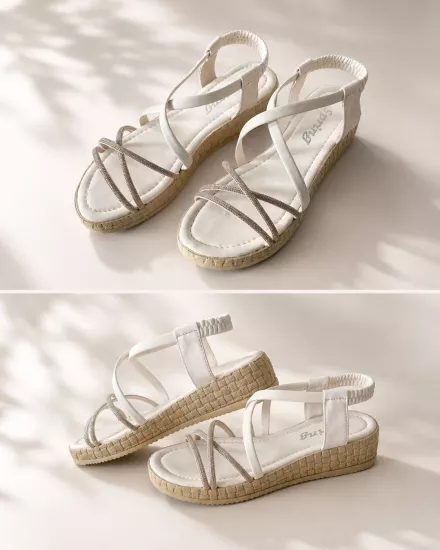 Mergenshoes Srg S28 Beyaz Günlük Çapraz Taşlı Kadın Sandalet